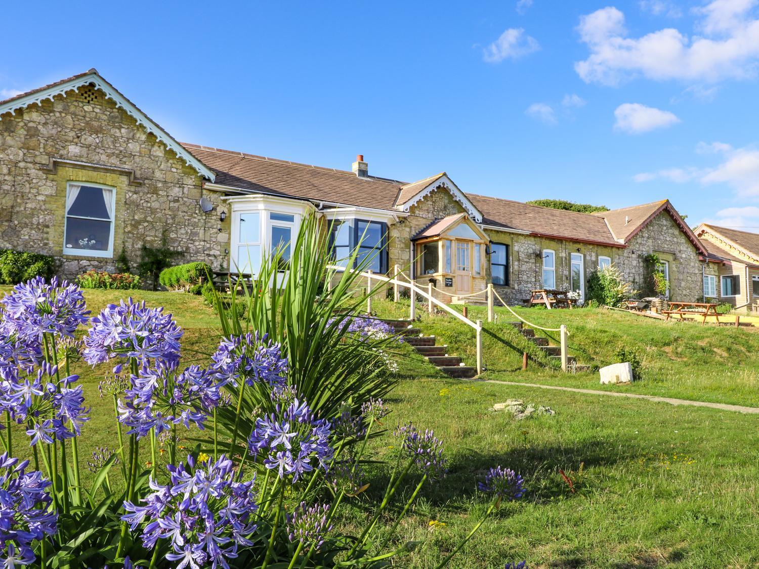 Needles Cottage Totland  Exterior photo